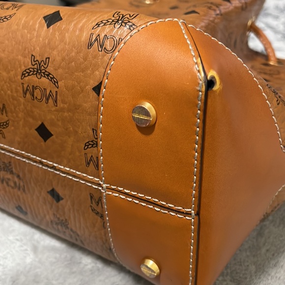 MCM Soft Berlin Drawstring Bag - Picture 11 of 14